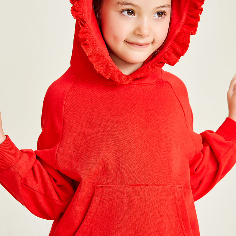 热情红色蕾丝装饰口袋设计女孩连帽衫